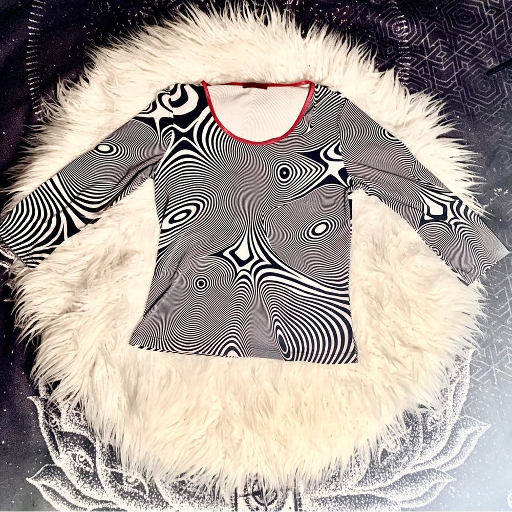 Retro funky vintage psychedelic print top